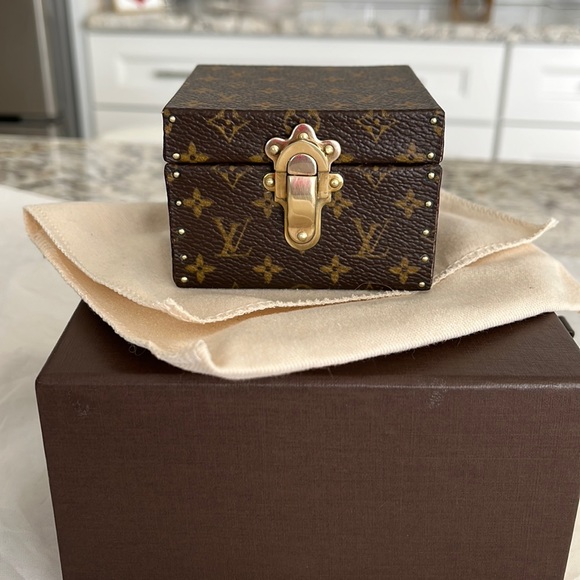 Louis Vuitton Ecrin Declaration - Picture 1 of 14